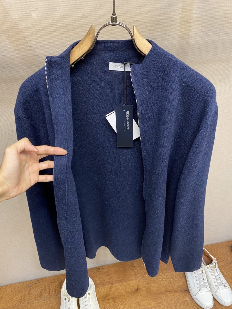 chr1st1an D10r sweaters